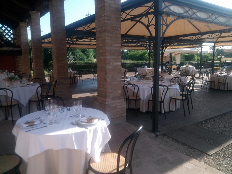 Agriturismo Corte Dei Landi Cade Luaran gambar